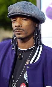 Snoop Dogg нэрээ өөрчлөв